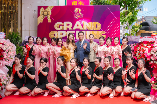 Rosa는 머리부터 발끝까지 편안함을 선사합니다